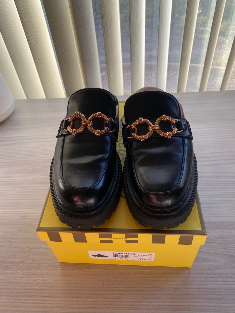 Sam Edelman circus Black women’s Lug sole chunky platform mules boho grunge